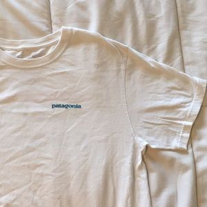 PATAGONIA T SHIRT